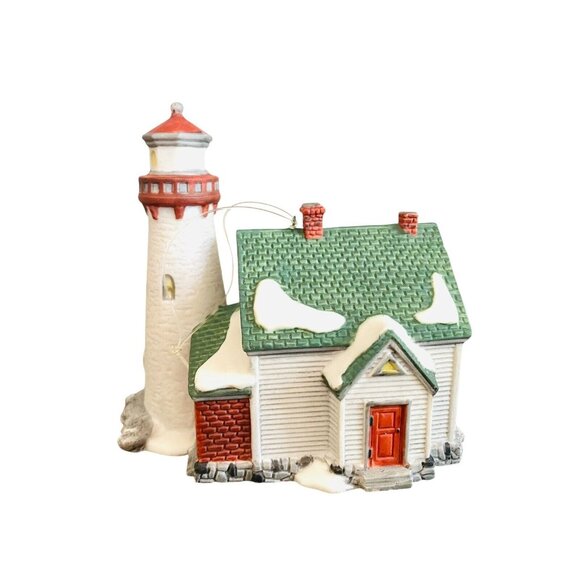 Department 56 New England Village Ornament Craggy Cove Lighthouse Incl Box 98739 - Picture 5 of 11